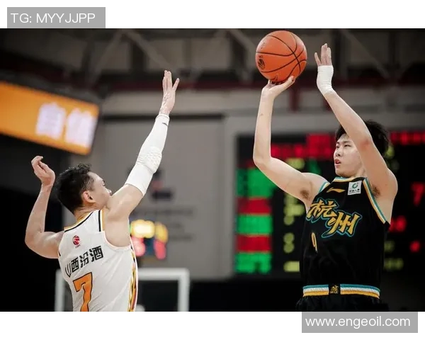 山西汾酒队长谈备战:力争冲击季后赛 山西汾酒队长谈备战:力争冲击季后赛